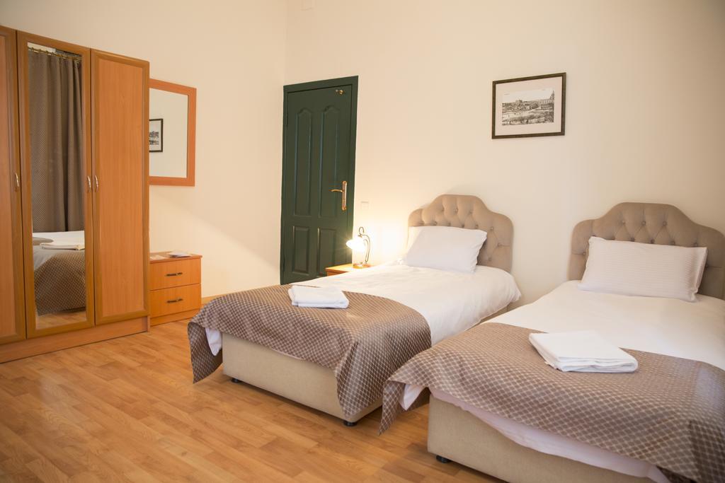 Old City Inn Hotel Баку Экстерьер фото