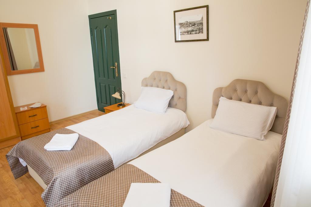 Old City Inn Hotel Баку Экстерьер фото